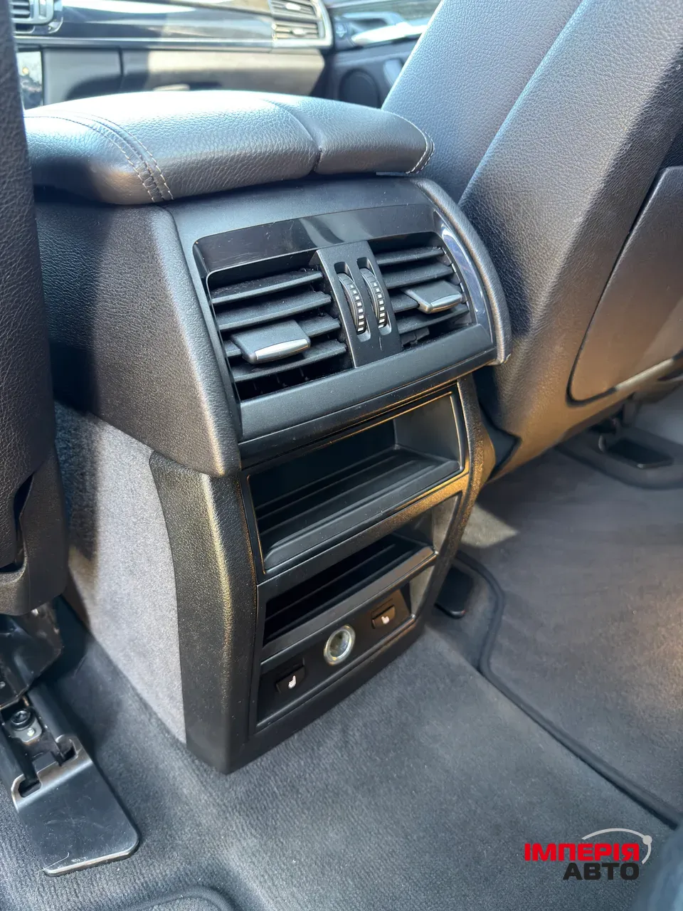 BMW X5 - фото 19