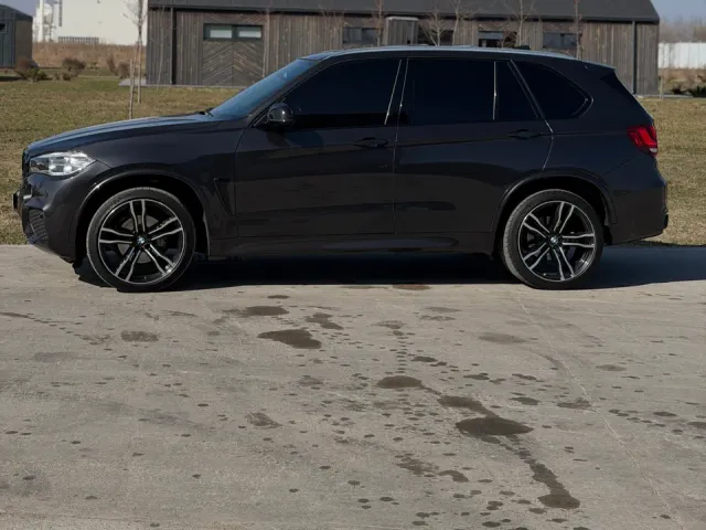 BMW X5 - фото 4