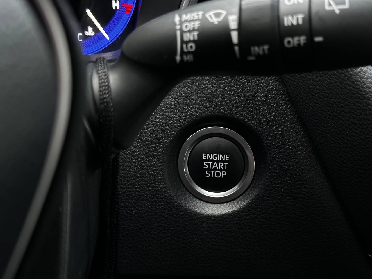 Toyota Corolla - фото 22