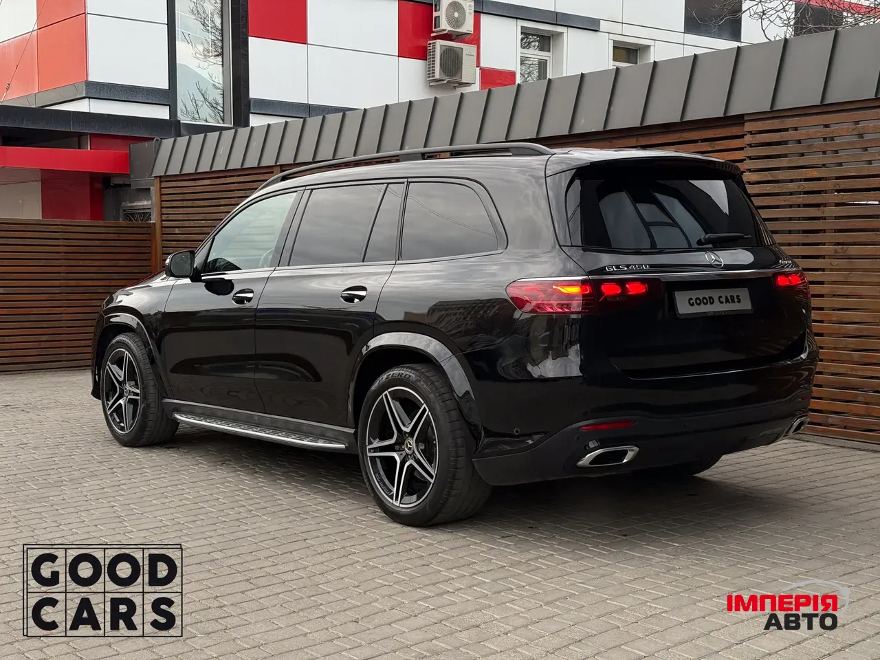 Mercedes-Benz GLS - фото 5