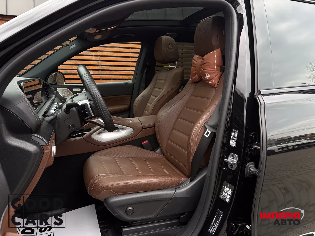 Mercedes-Benz GLS - фото 22