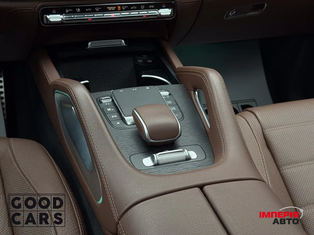 Mercedes-Benz GLS - фото 38