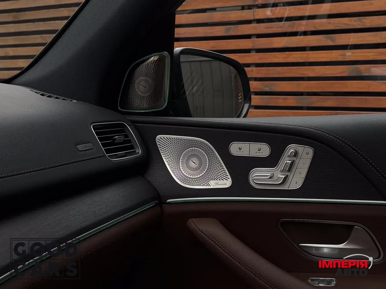 Mercedes-Benz GLS - фото 40