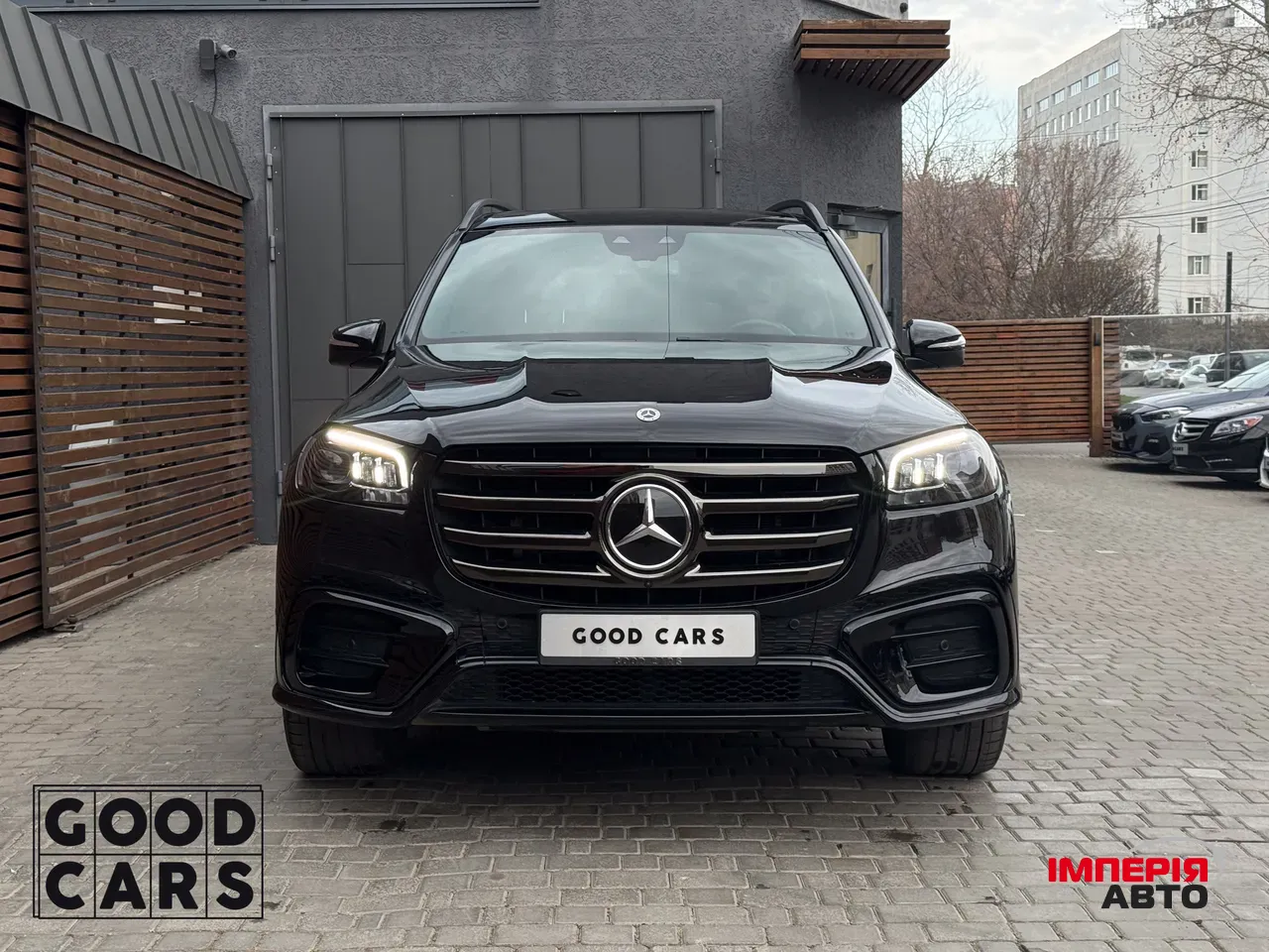 Mercedes-Benz GLS - фото 2