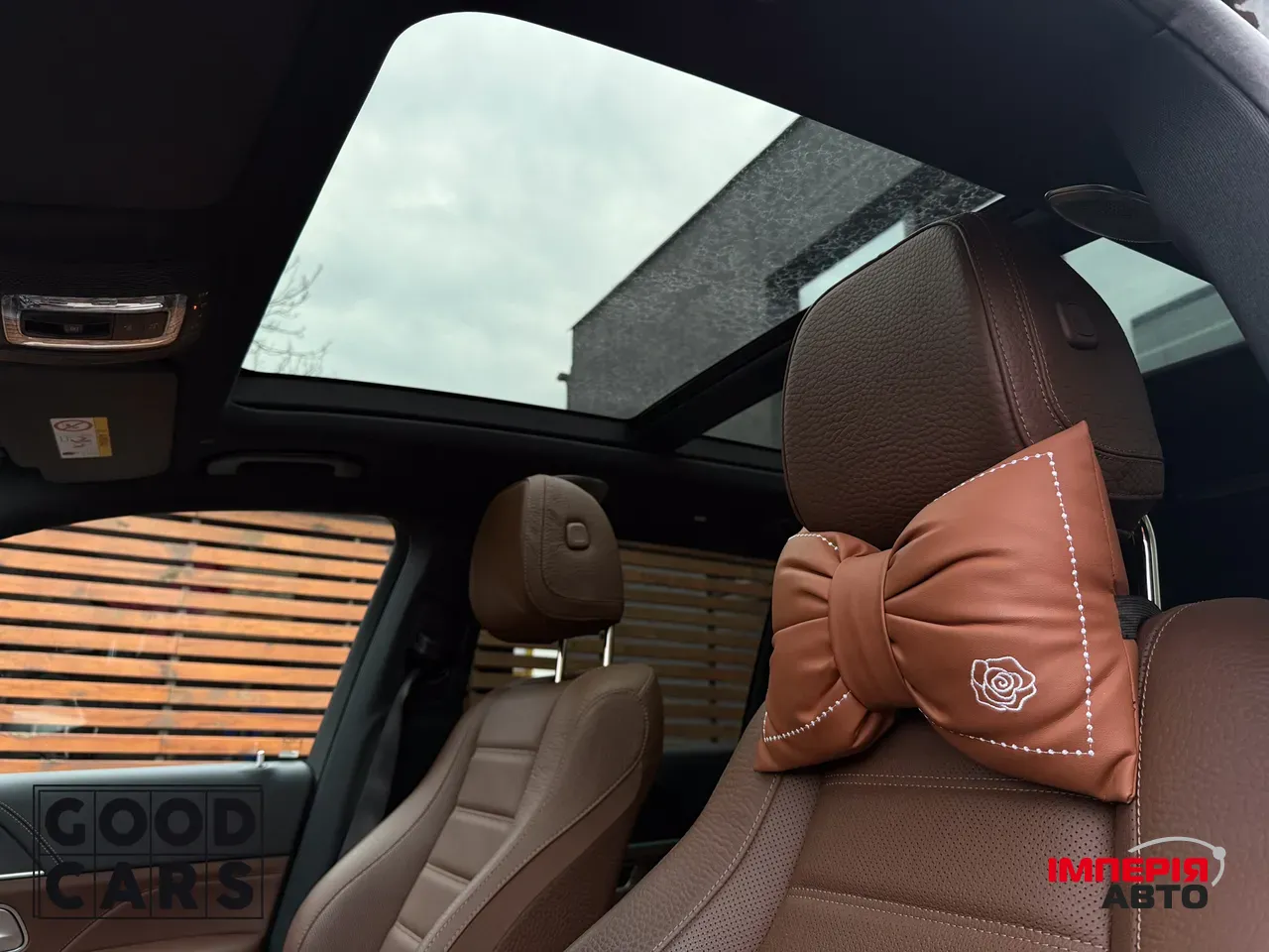 Mercedes-Benz GLS - фото 23