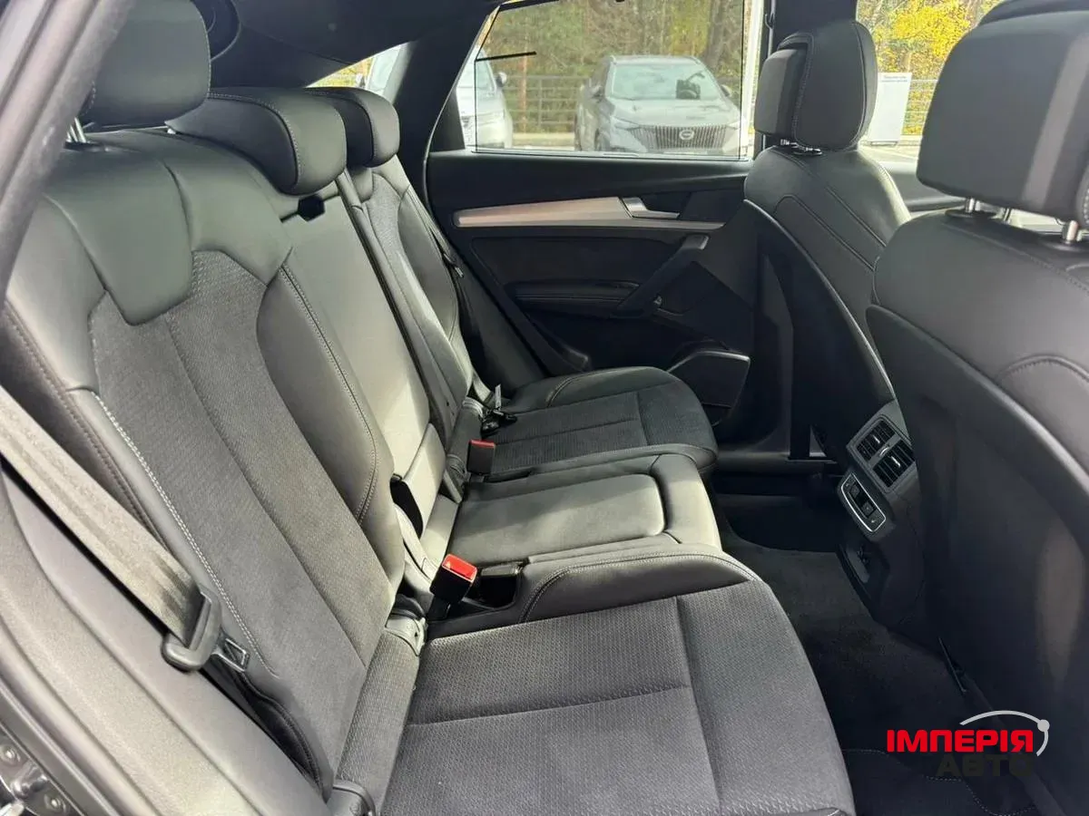 Audi Q5 Sportback - фото 12