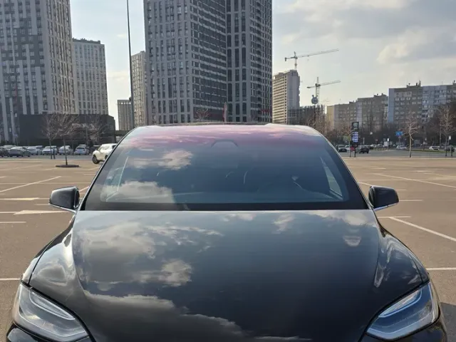 Tesla Model X - фото 4