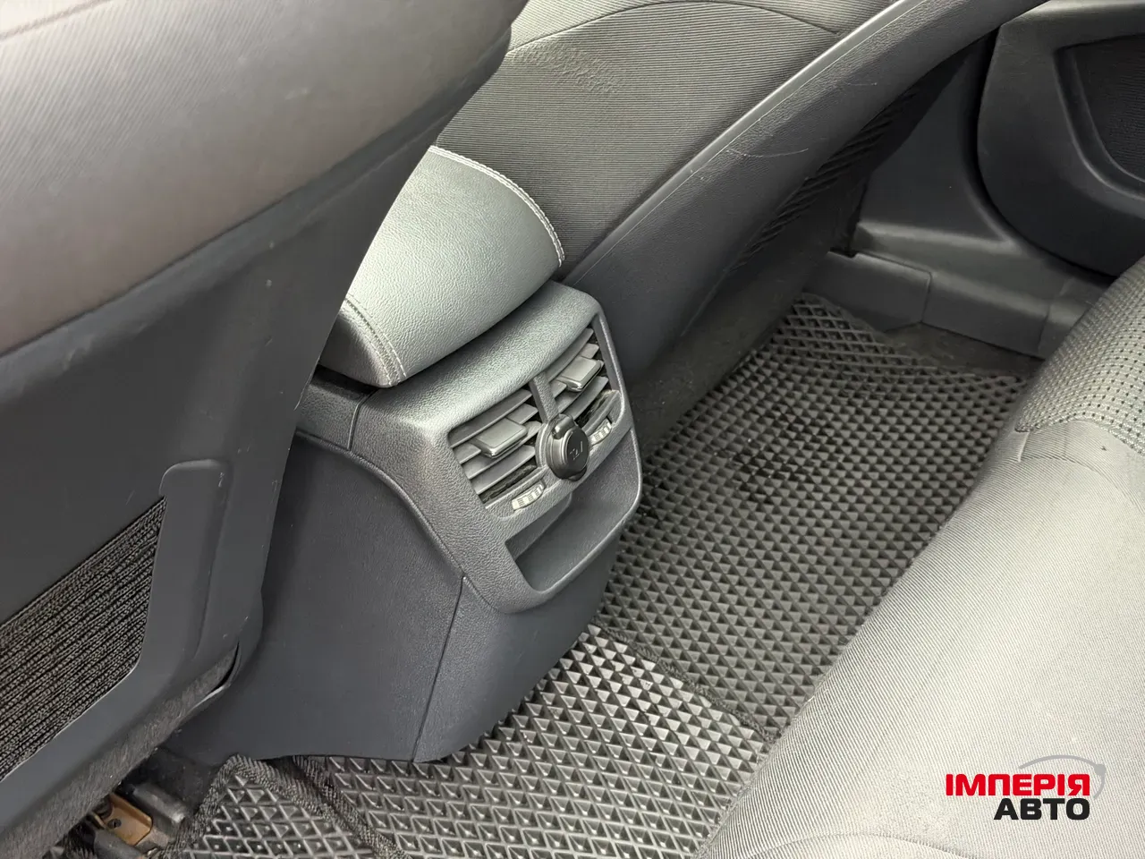 Peugeot 508 - фото 54