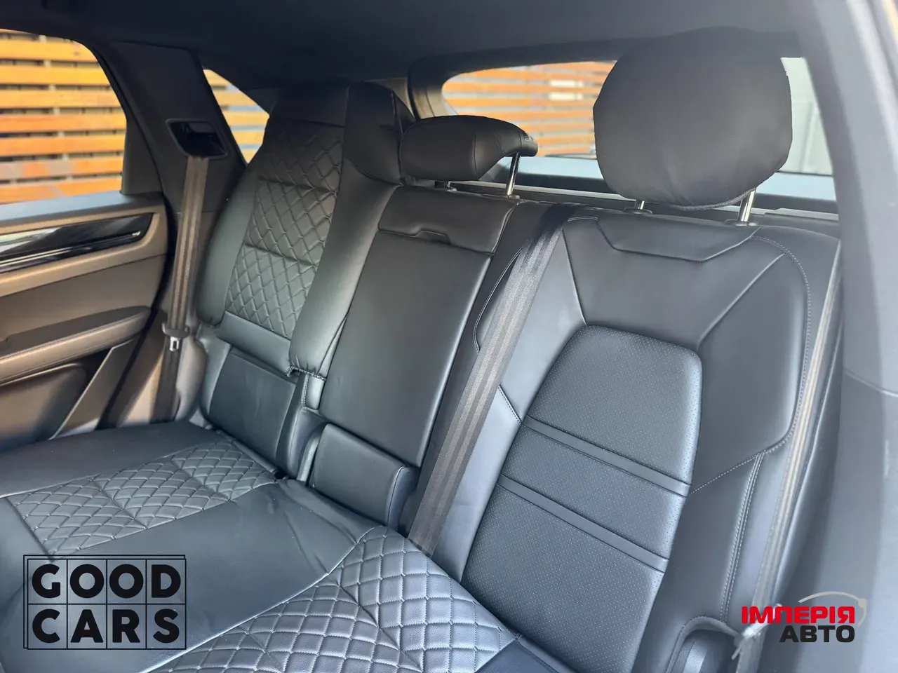 Porsche Cayenne - фото 22