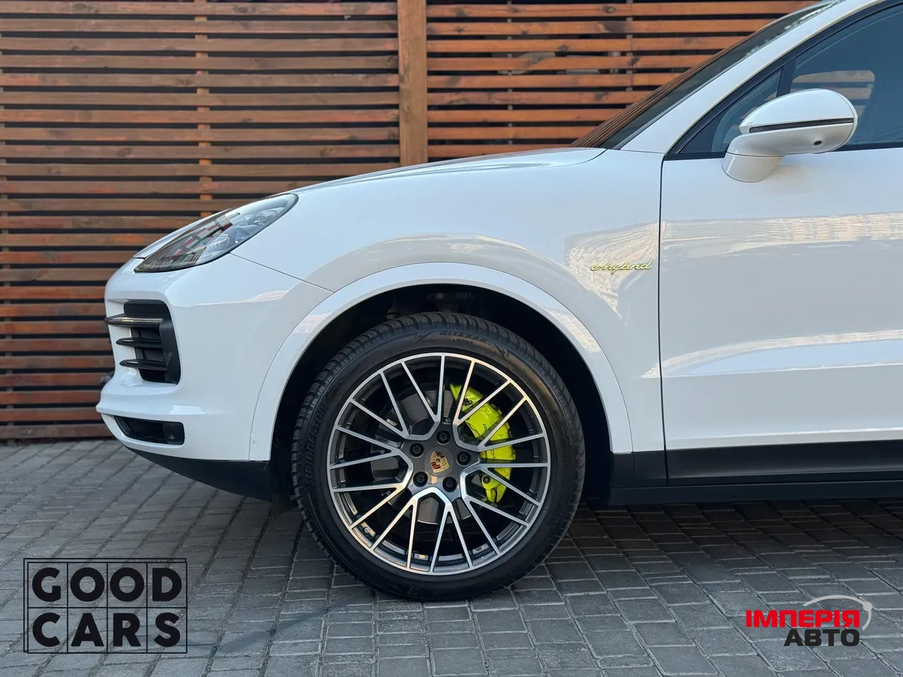 Porsche Cayenne - фото 10