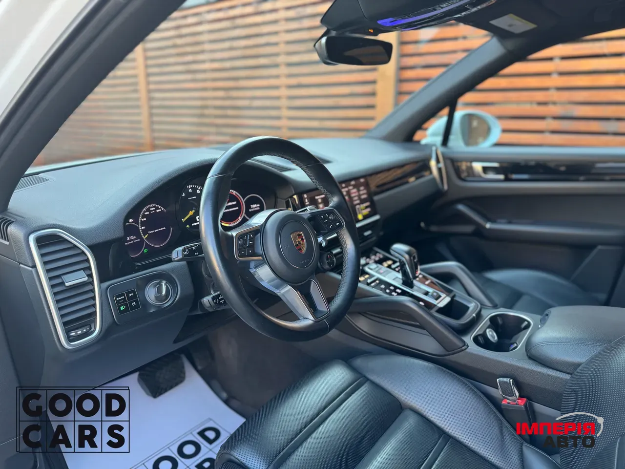 Porsche Cayenne - фото 17