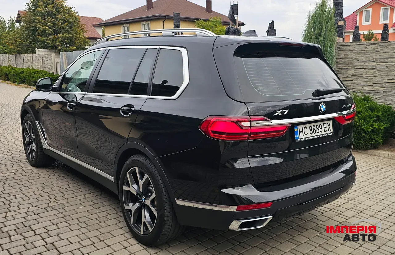 BMW X7 - фото 5