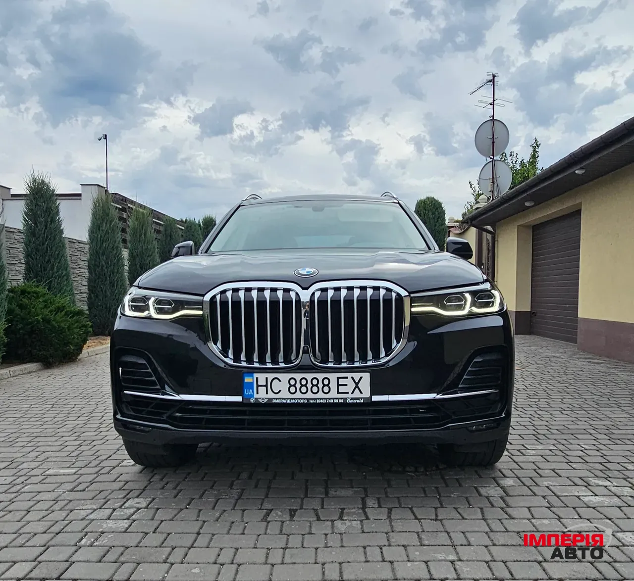 BMW X7 - фото 3