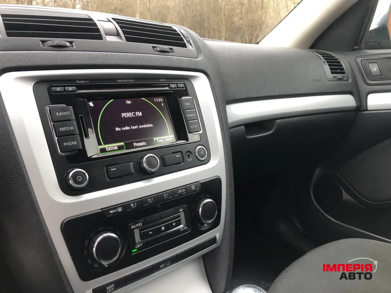 Skoda Octavia - фото 24