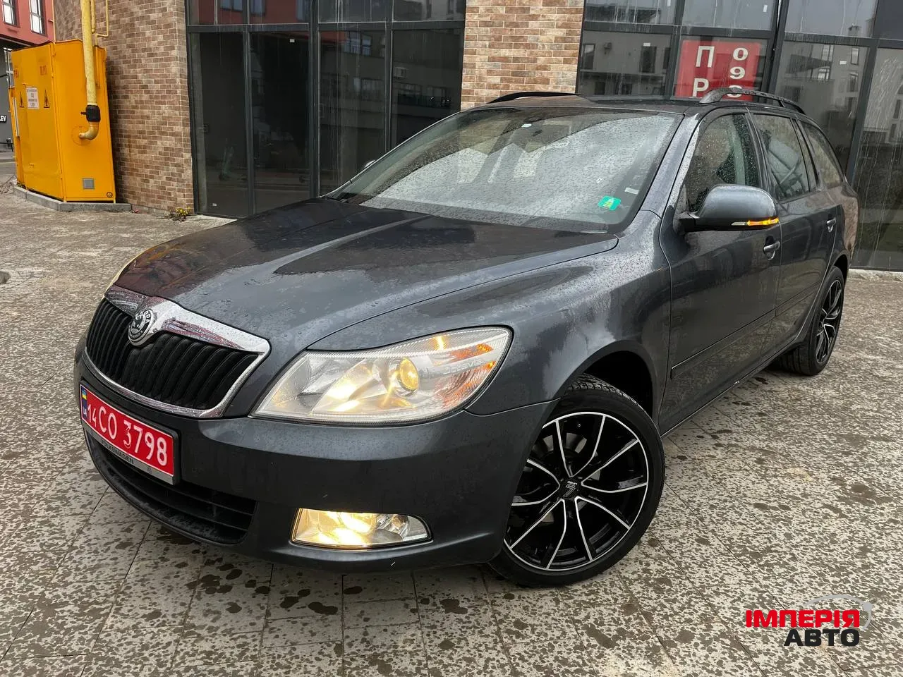 Skoda Octavia - фото 1