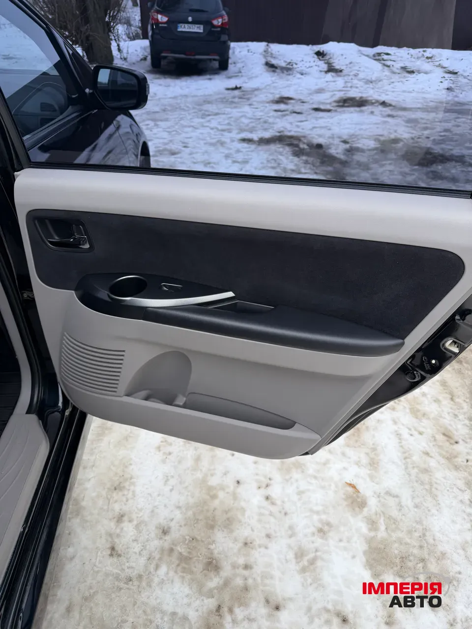 Mitsubishi Grandis - фото 17