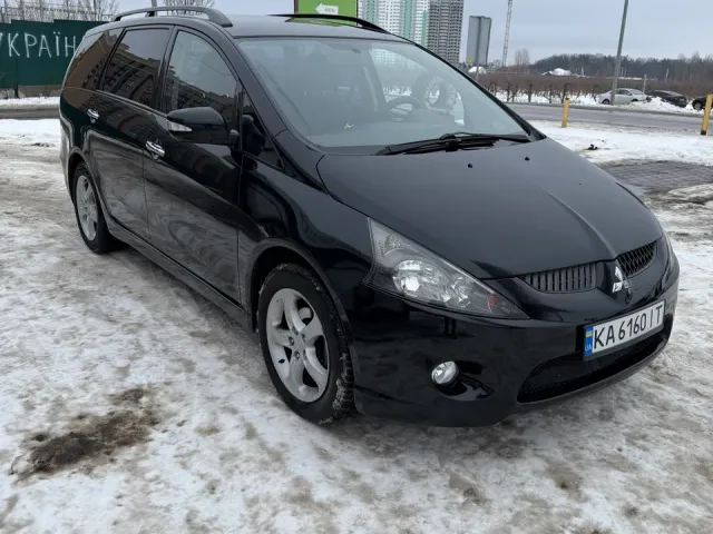 Mitsubishi Grandis - фото 3