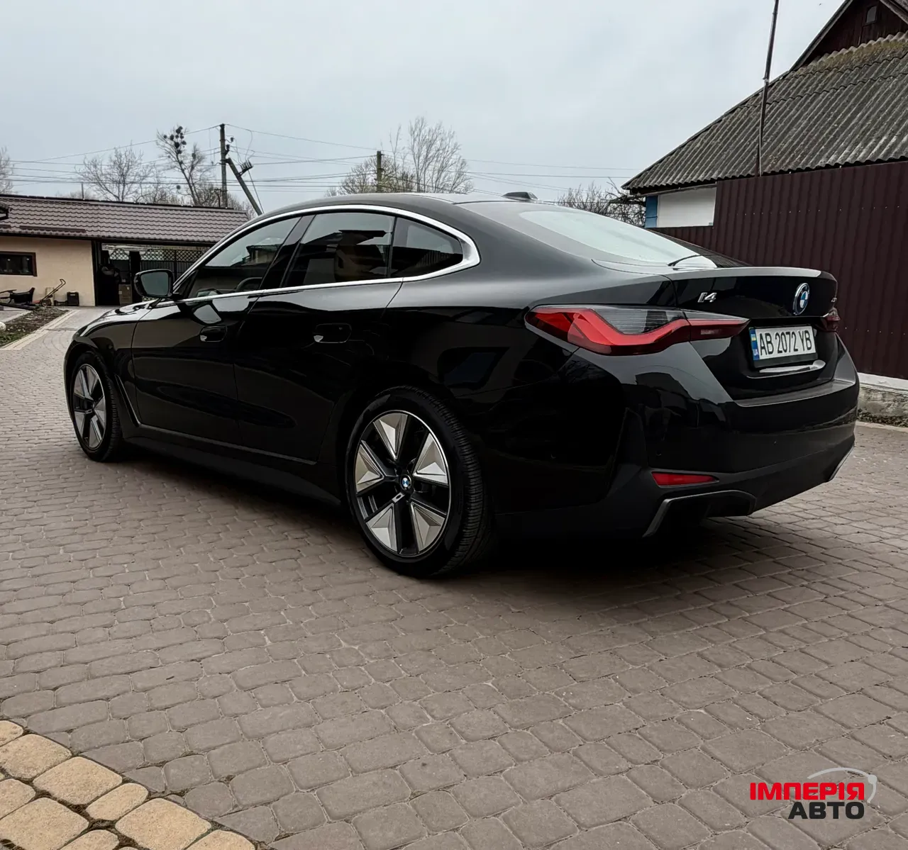 BMW i4 - фото 7