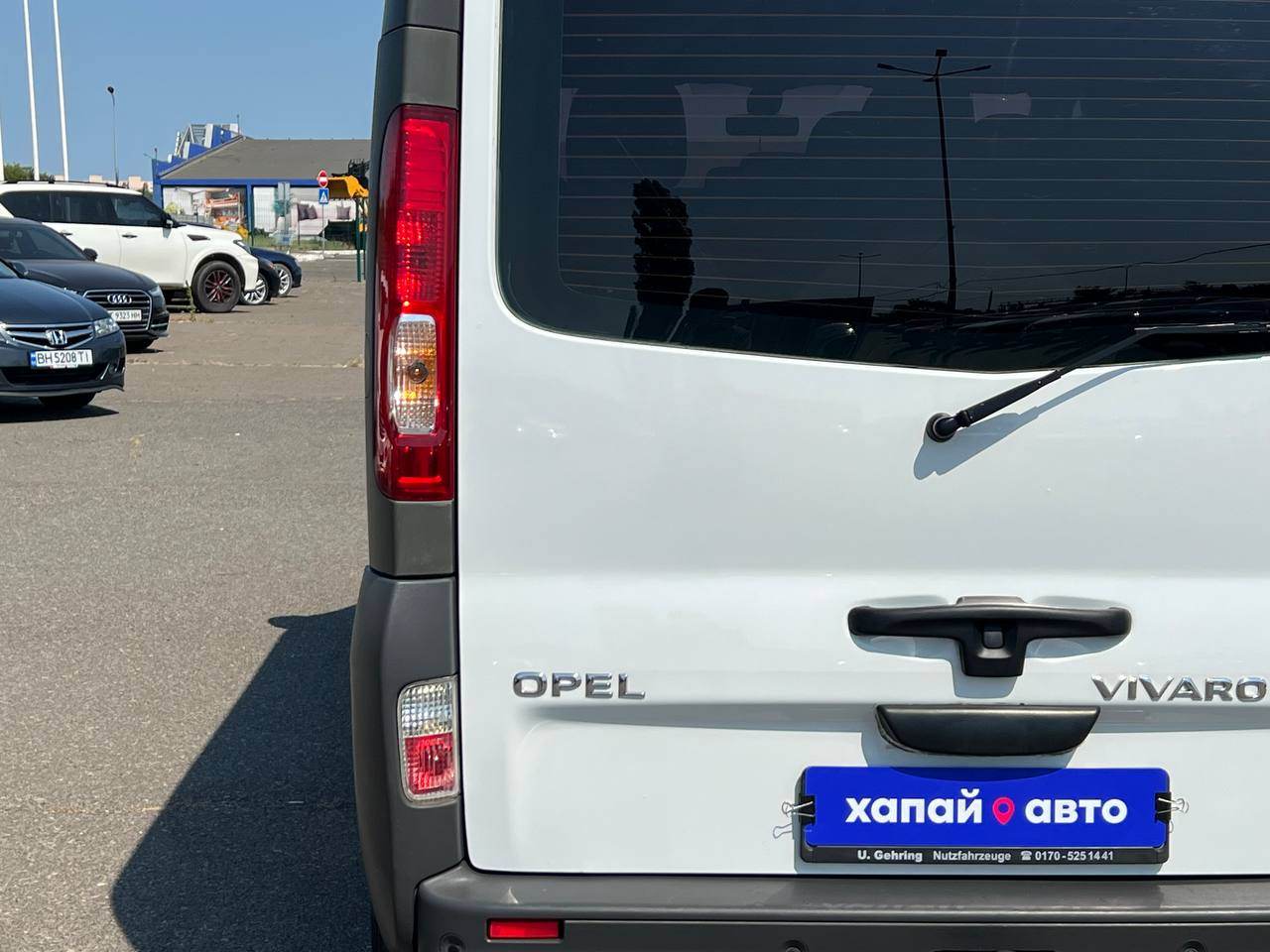 Opel Vivaro - фото 22
