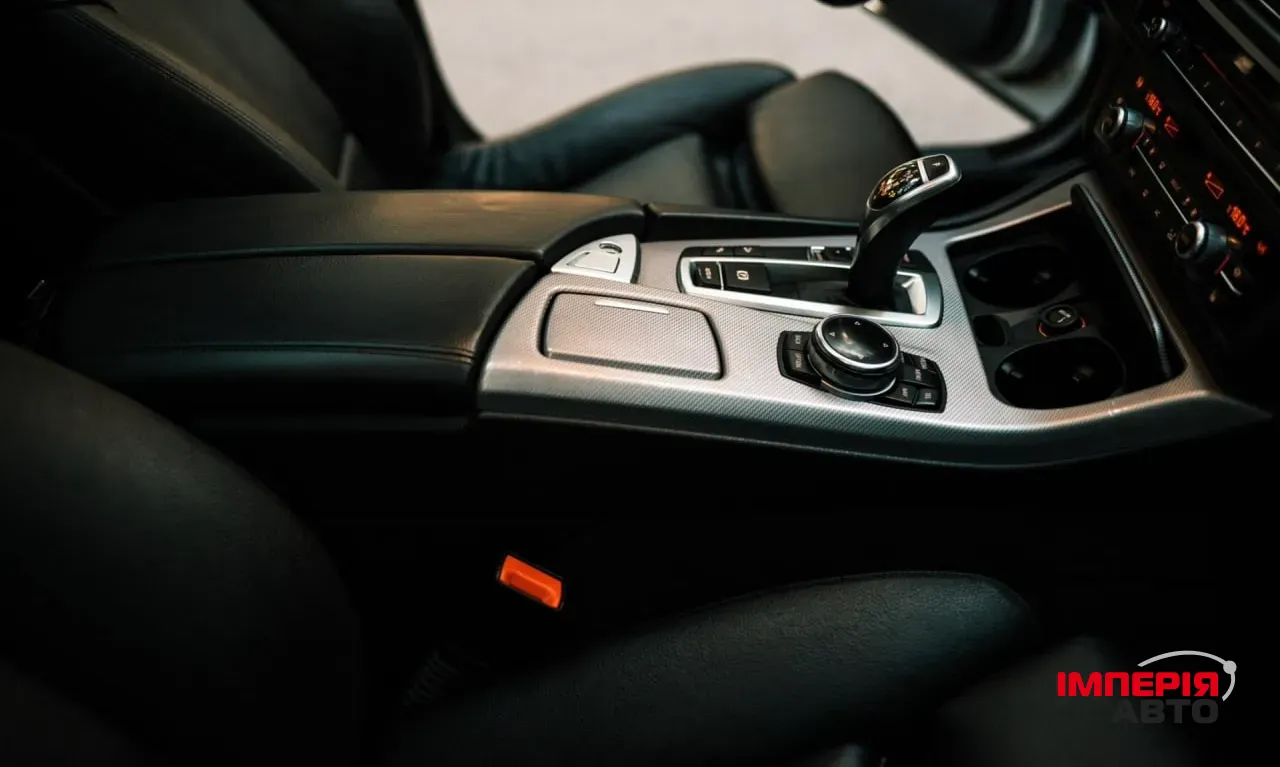 BMW 5 серії - фото 33