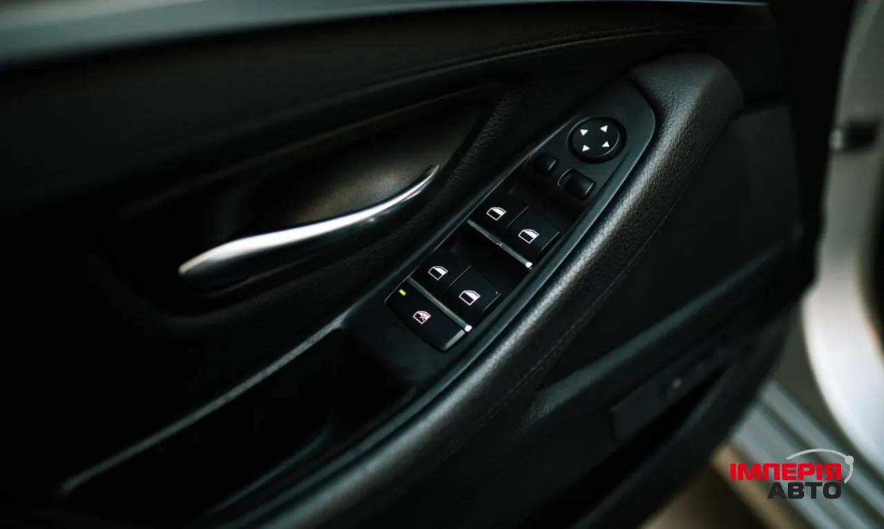 BMW 5 серії - фото 17