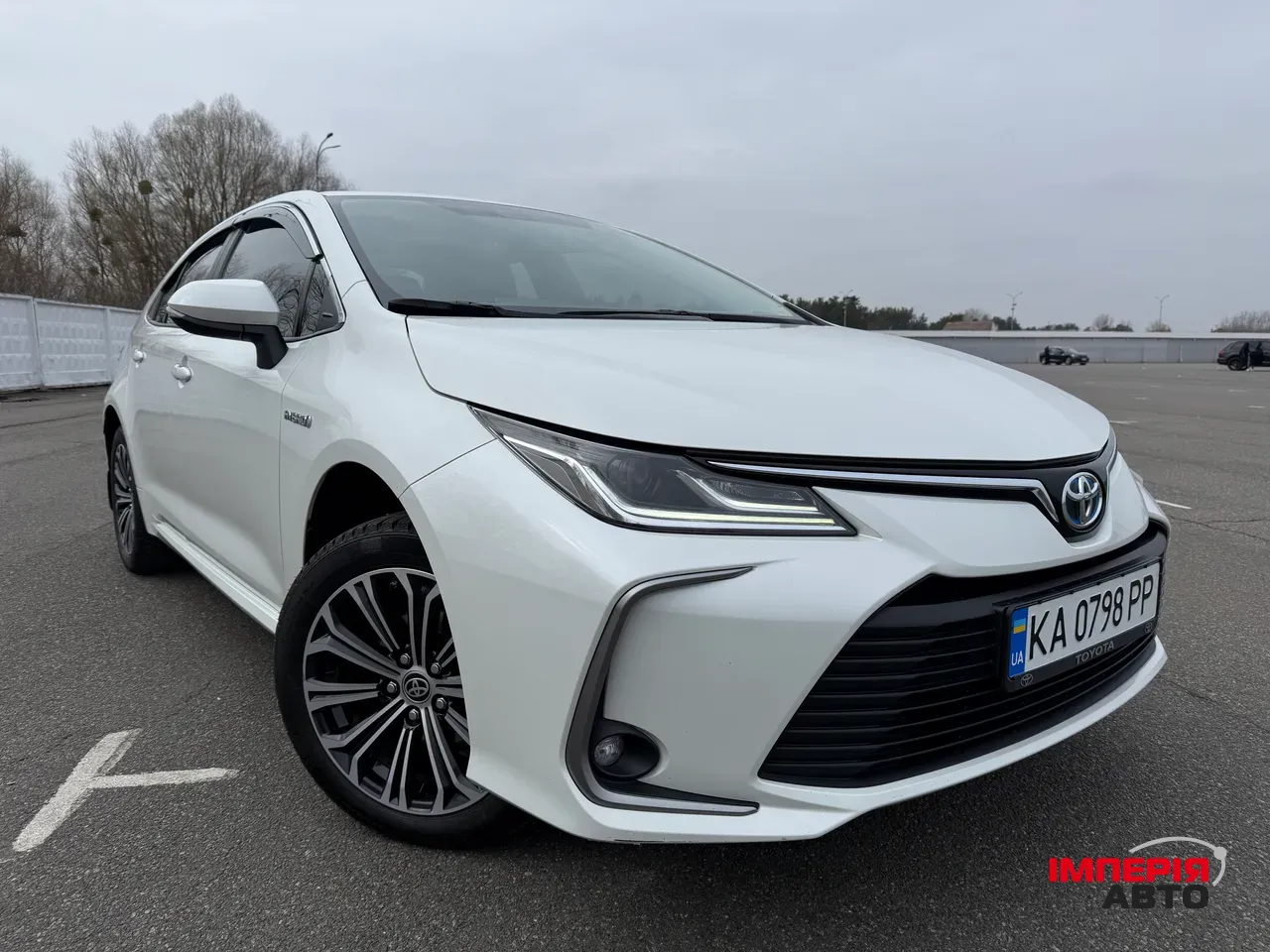 Toyota Corolla - фото 1