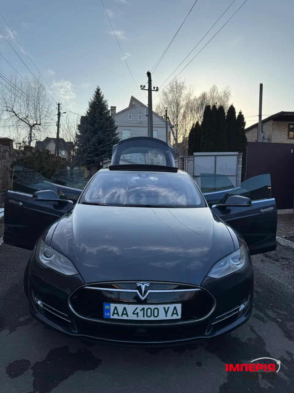 Tesla Model S - фото 24