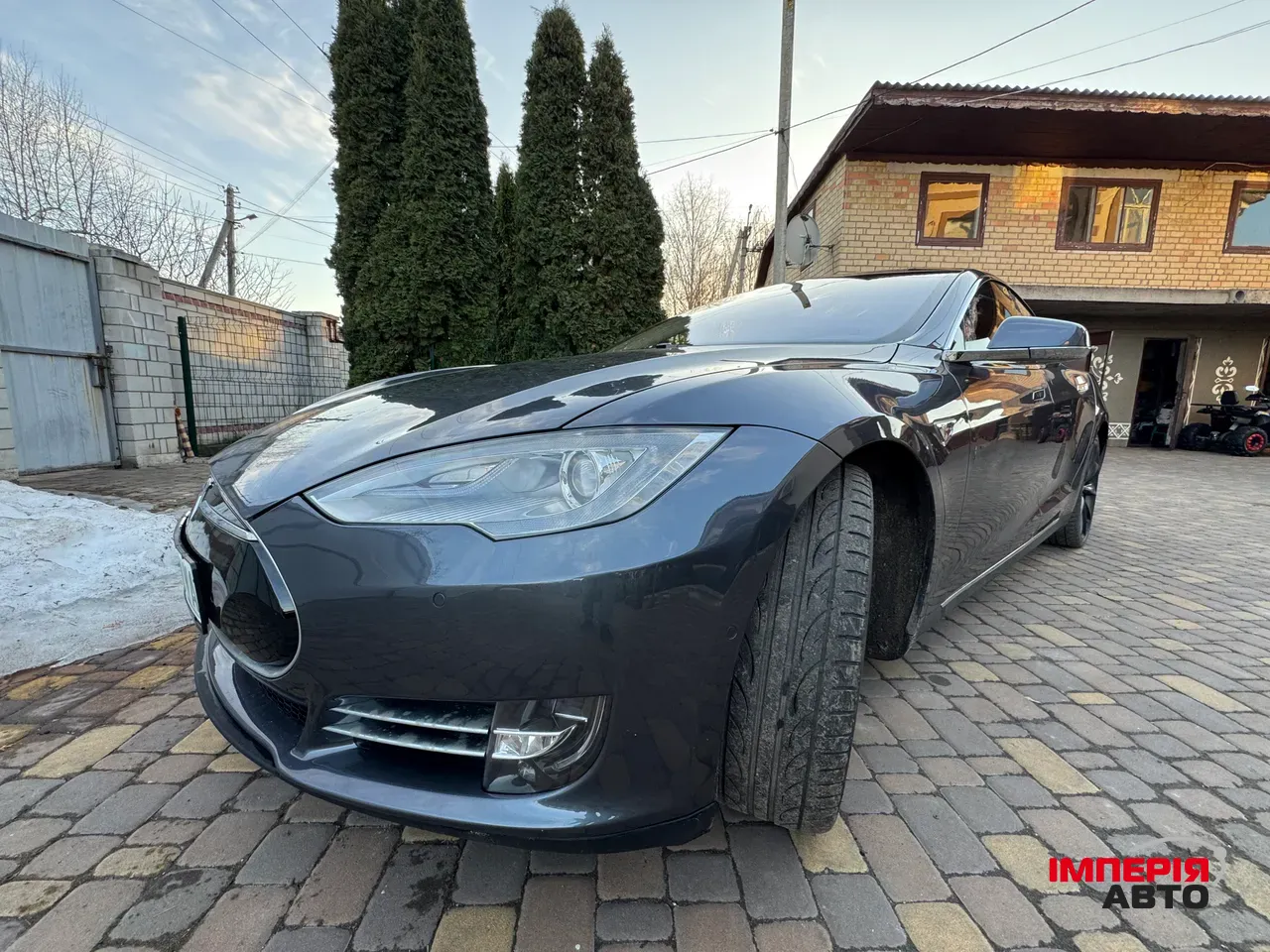 Tesla Model S - фото 15