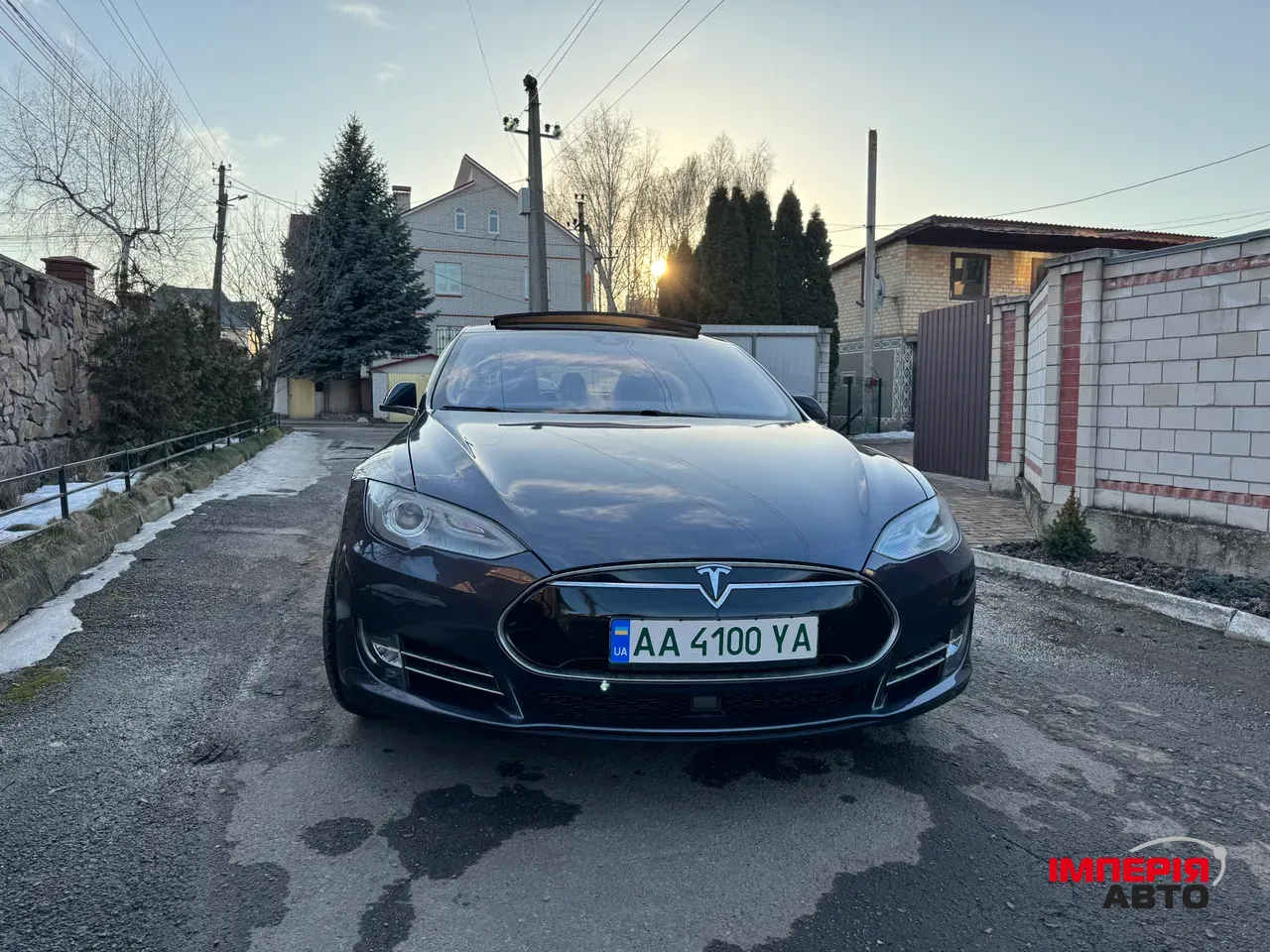 Tesla Model S - фото 8