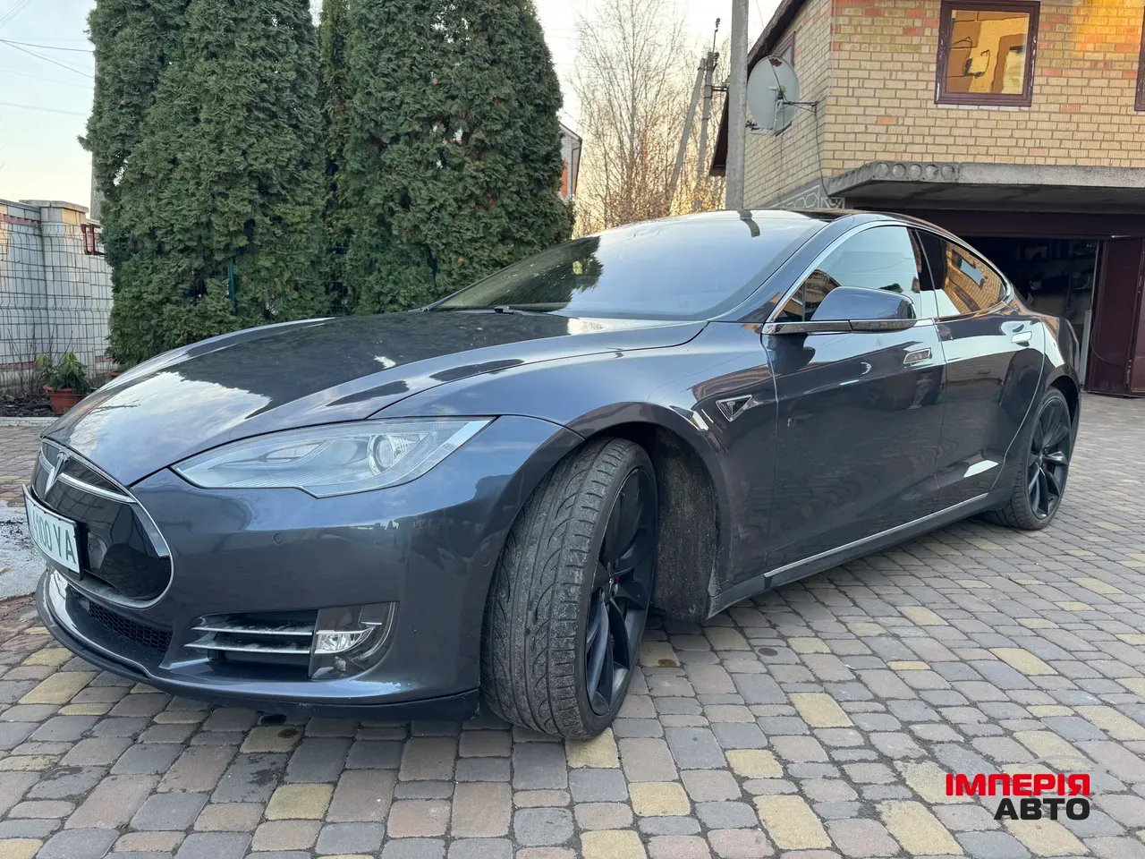 Tesla Model S - фото 16