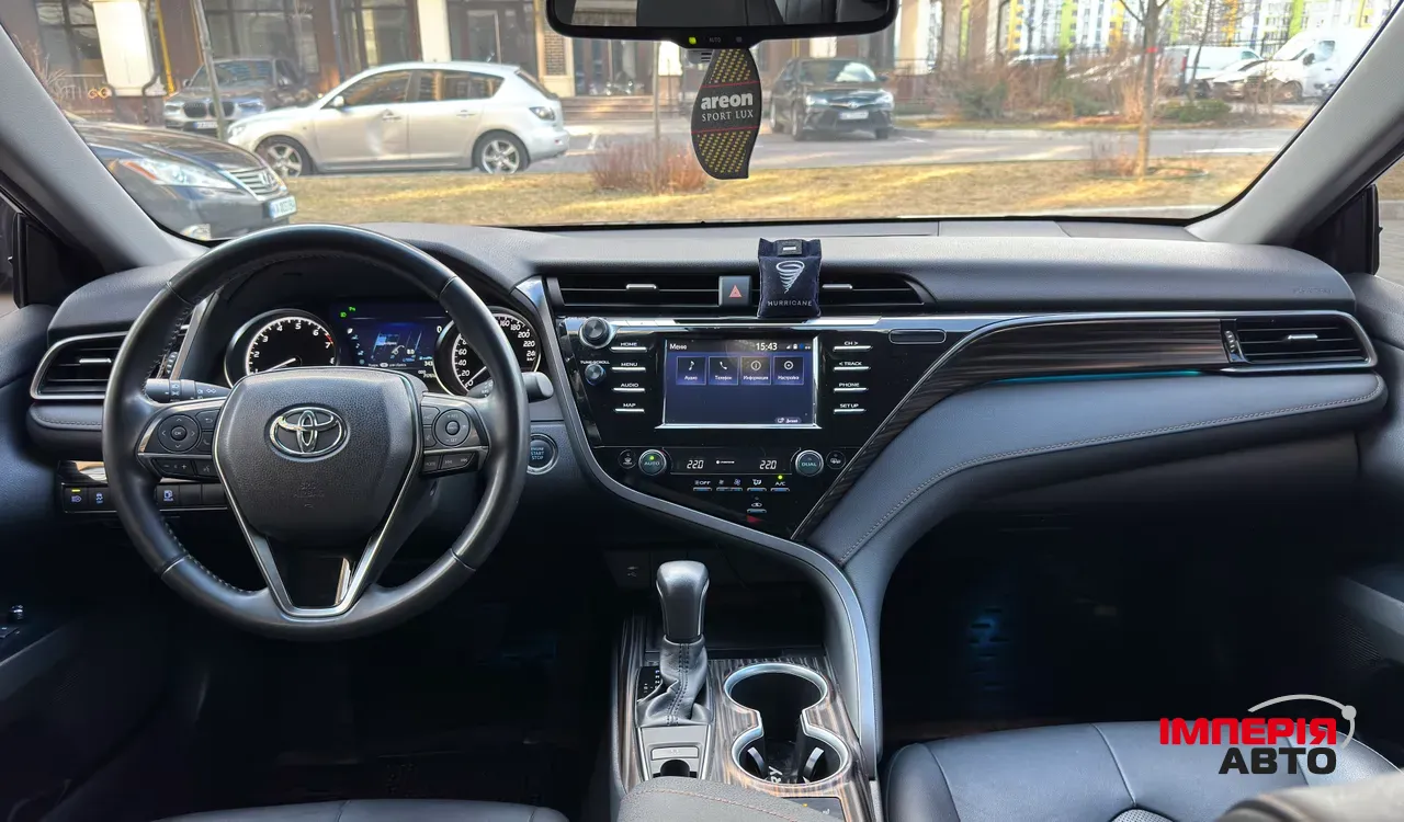 Toyota Camry - фото 12