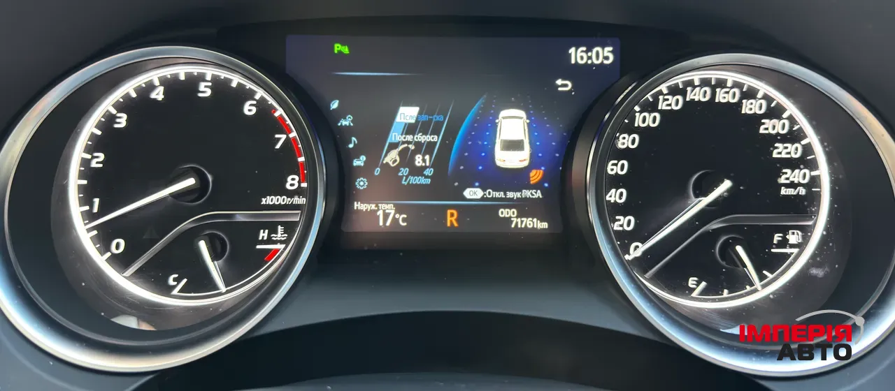 Toyota Camry - фото 11