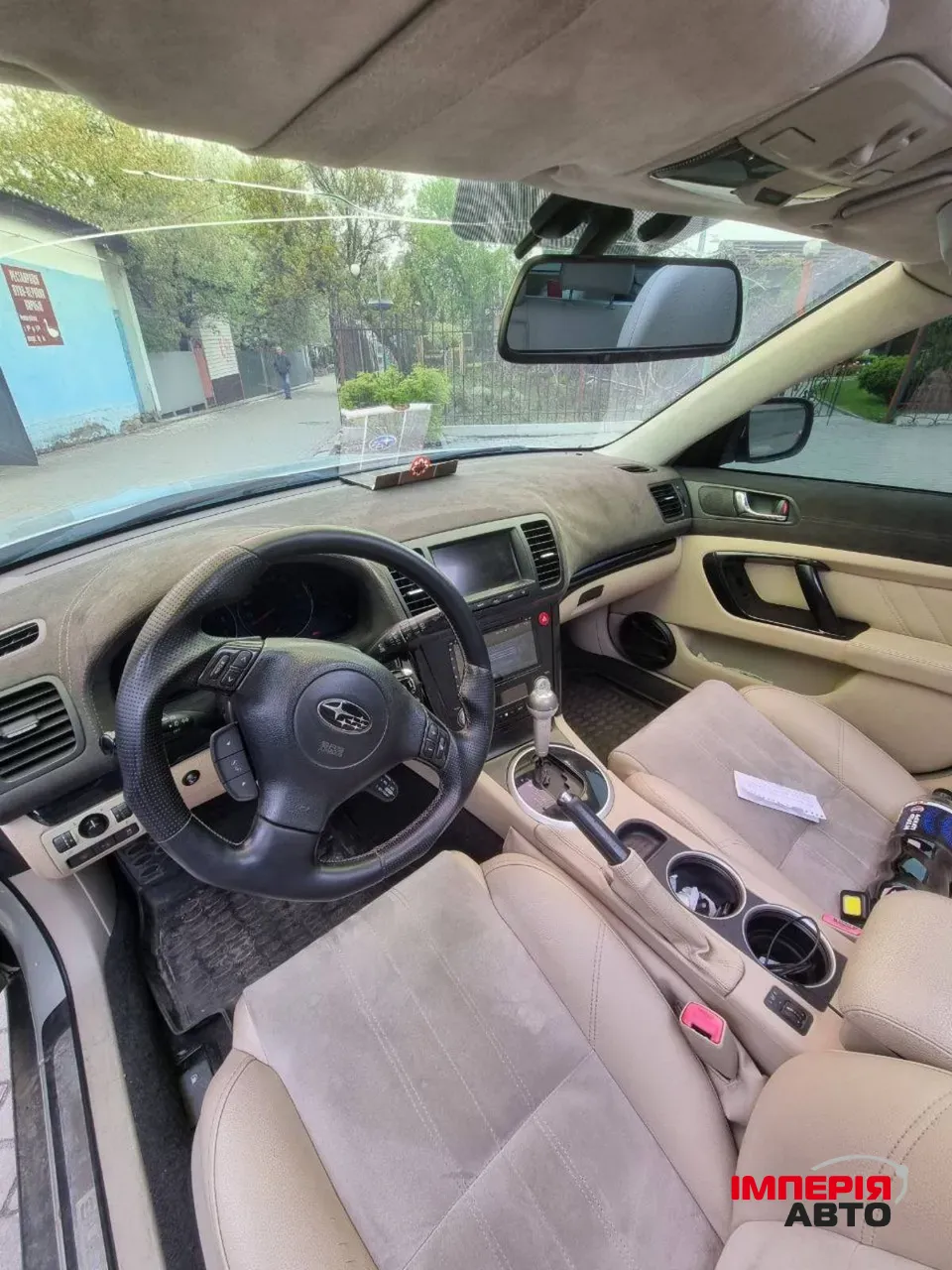 Subaru Legacy - фото 3