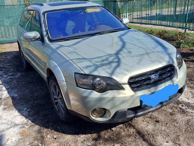 Subaru Legacy - фото 4