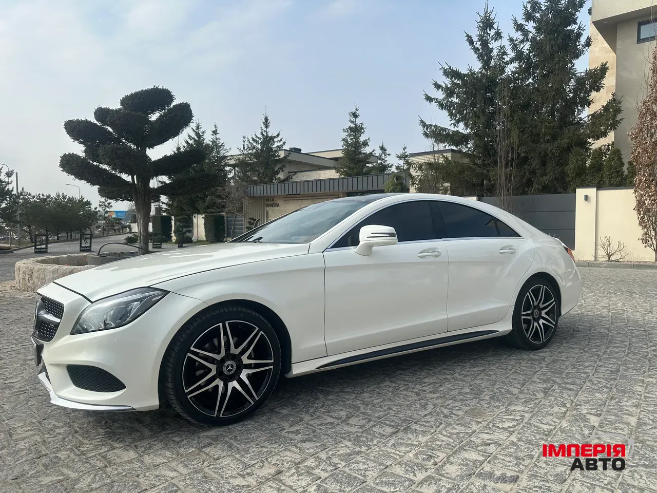 Mercedes-Benz CLS - фото 3
