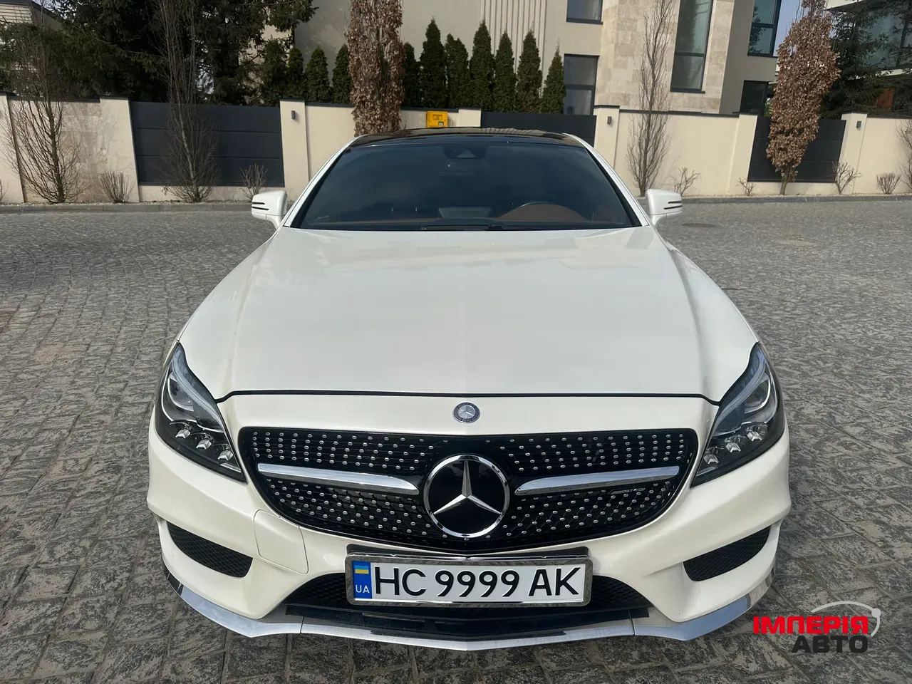 Mercedes-Benz CLS - фото 1