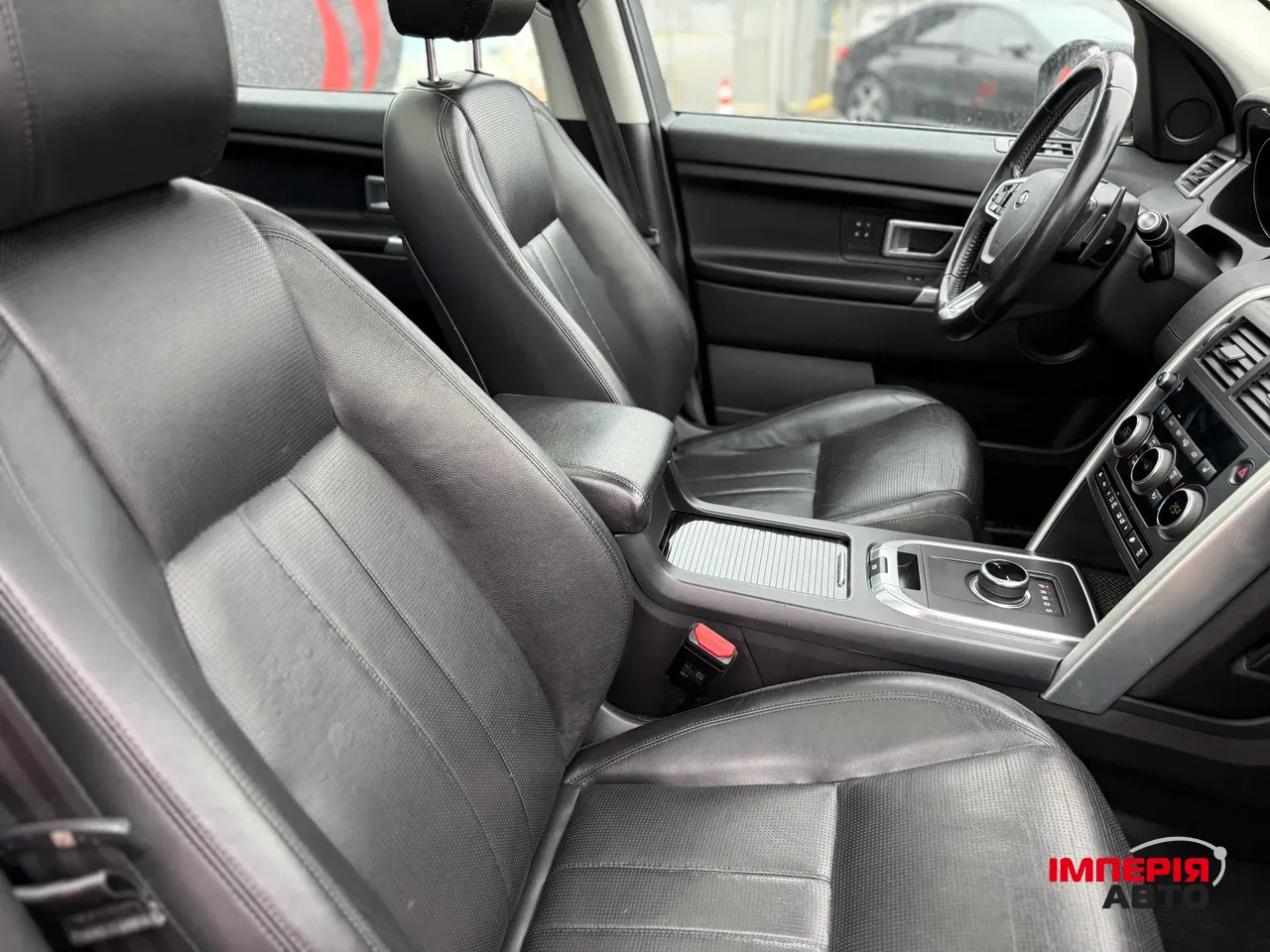 Land Rover Discovery Sport - фото 7