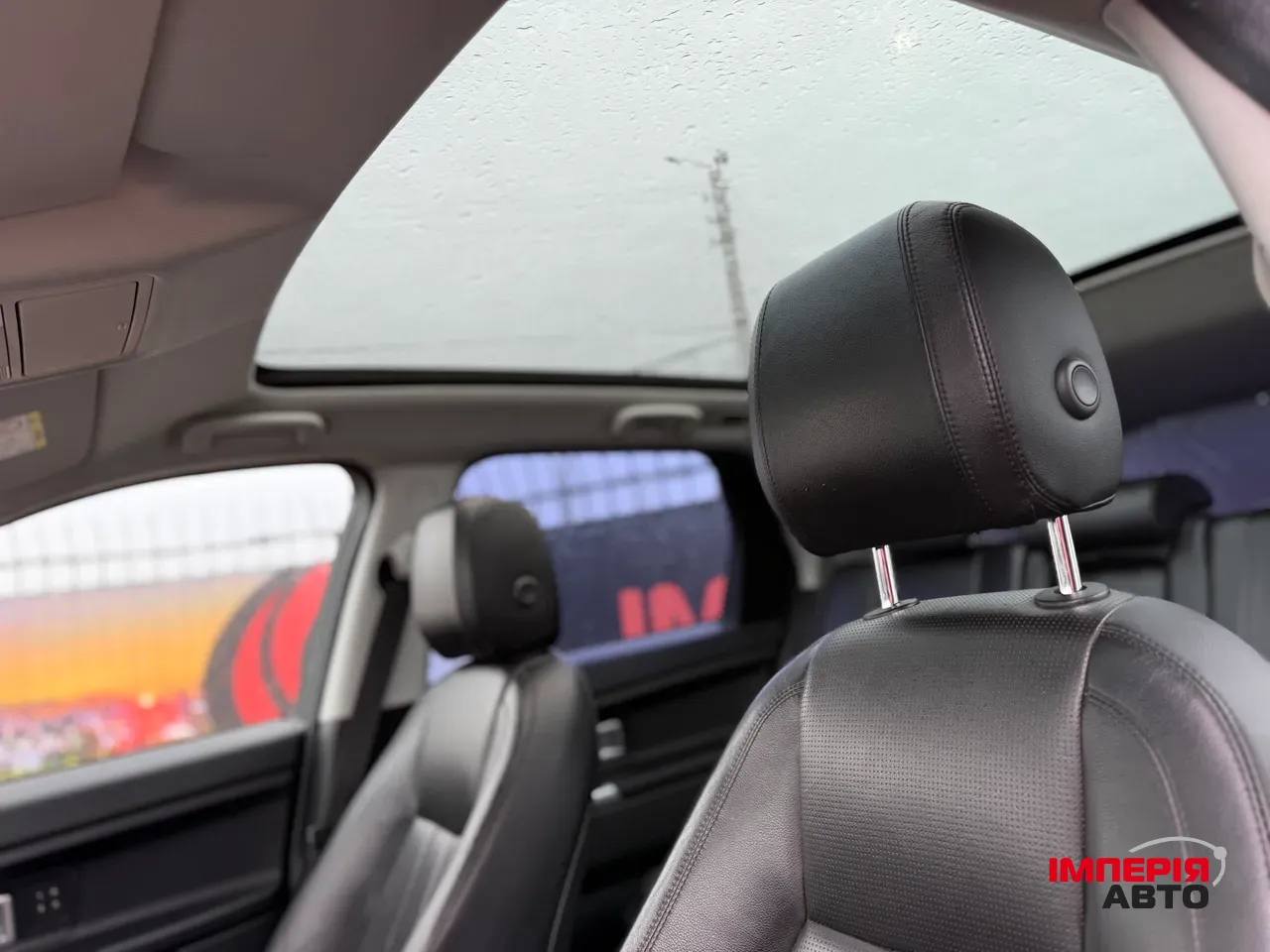 Land Rover Discovery Sport - фото 12