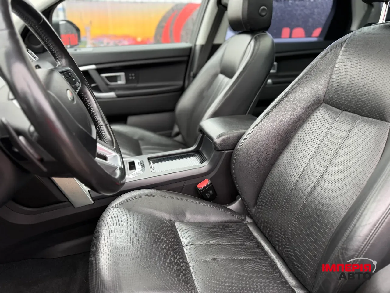 Land Rover Discovery Sport - фото 11