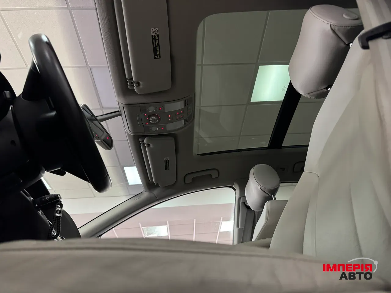 Audi Q7 - фото 9