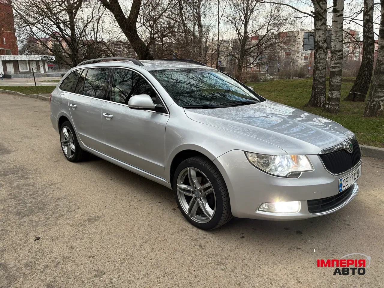 Skoda Superb - фото 1