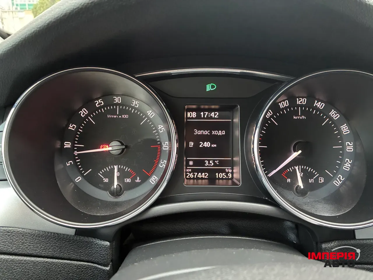 Skoda Superb - фото 11