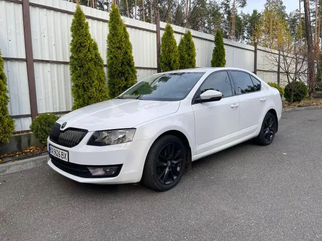 Skoda Octavia - фото 1