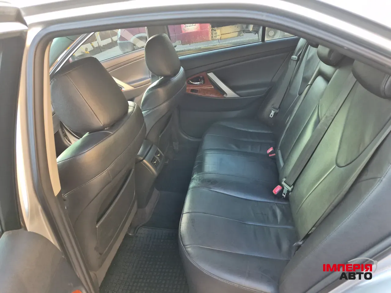 Toyota Camry - фото 6