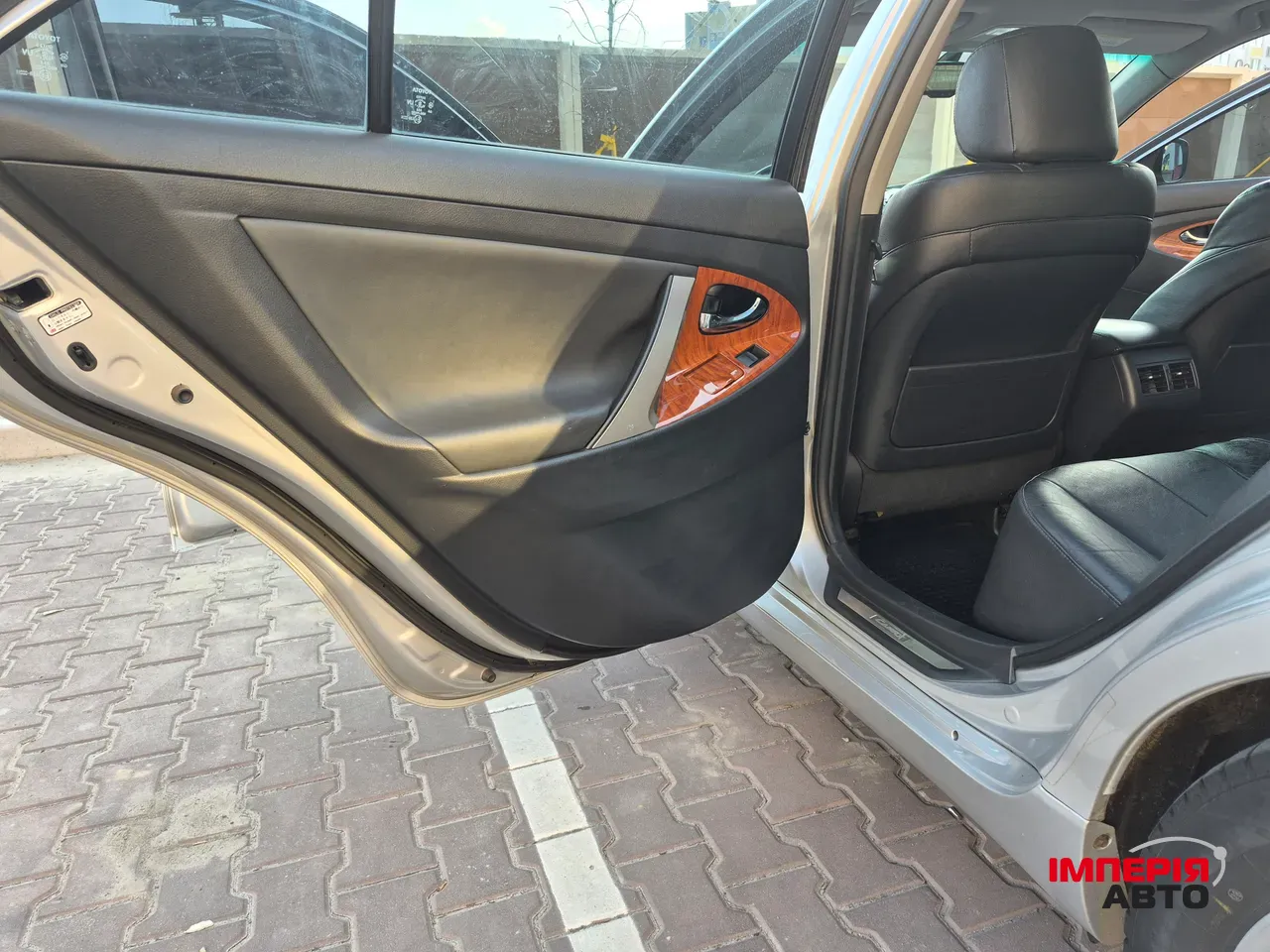 Toyota Camry - фото 12