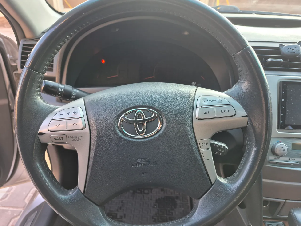 Toyota Camry - фото 17