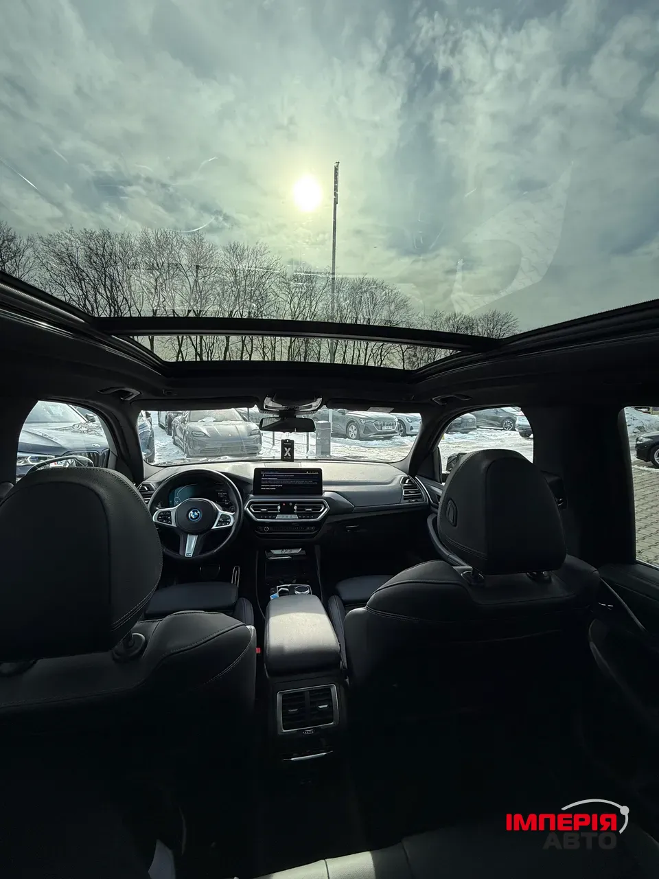 BMW iX3 - фото 29