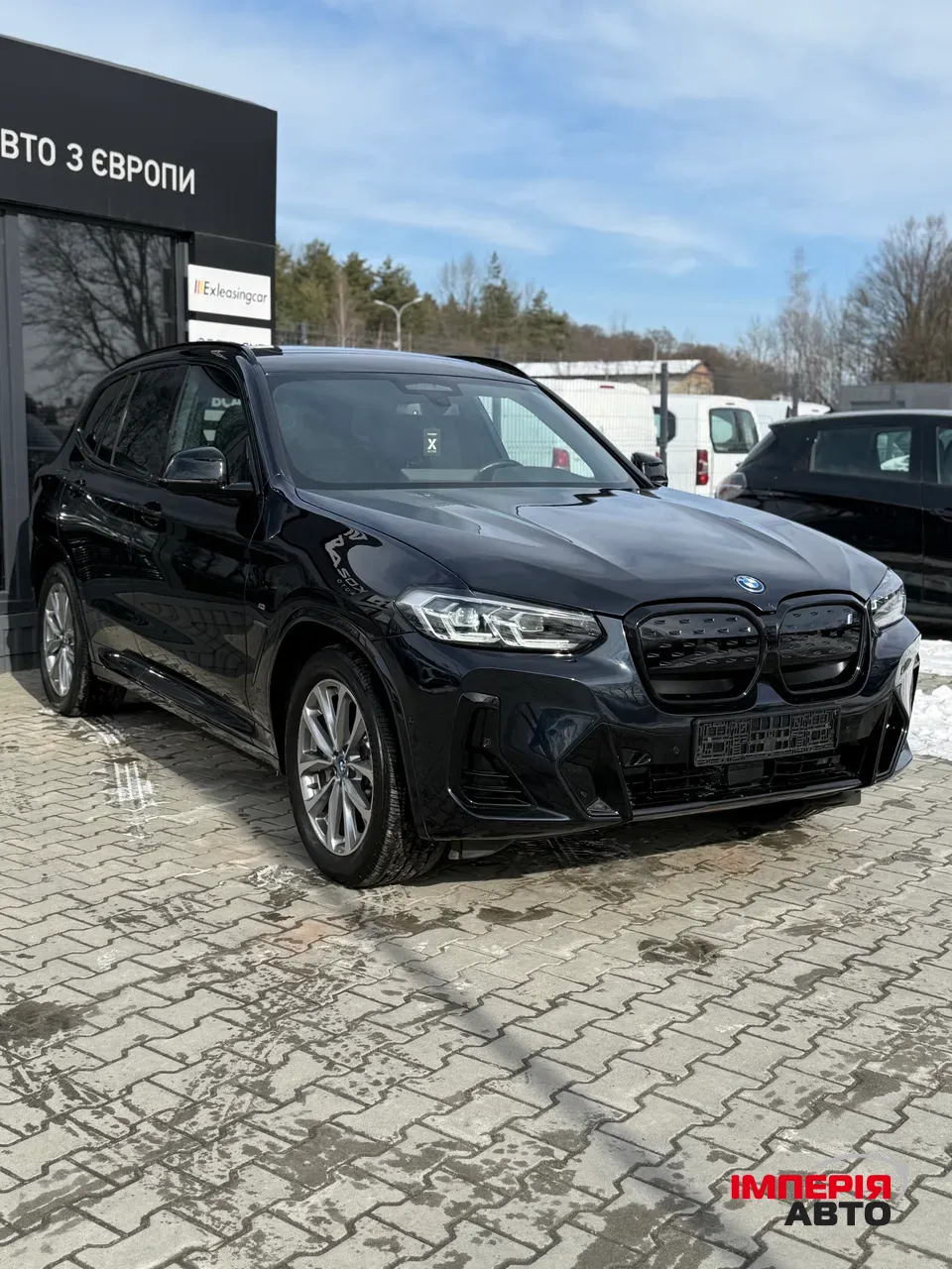 BMW iX3 - фото 1