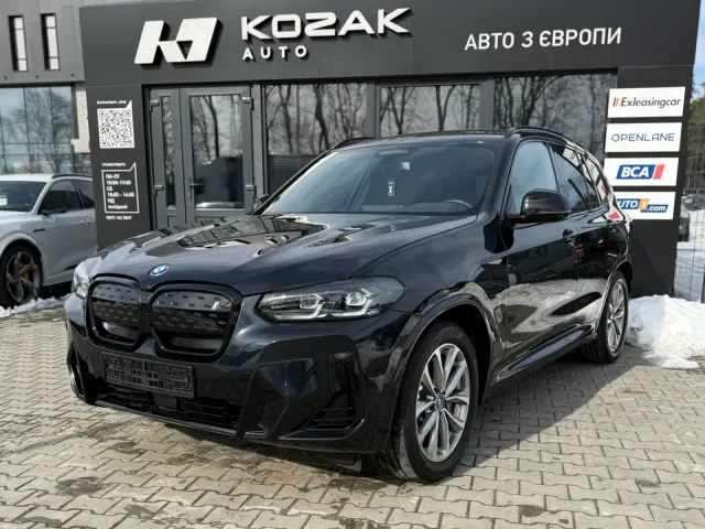 BMW iX3 - фото 3