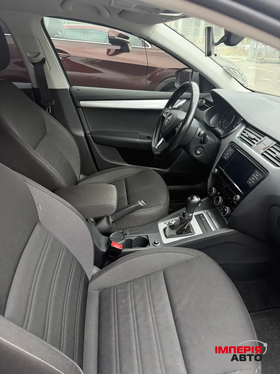 Skoda Octavia - фото 7